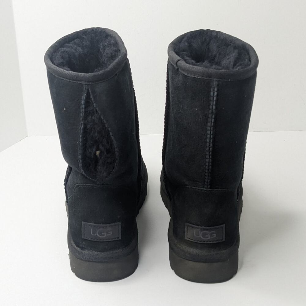 UGG Classic Short II Boots, Black, Women's 7 M - Picture 7 of 9